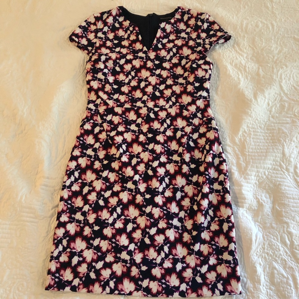 Banana Republic Short Sleeve Dress